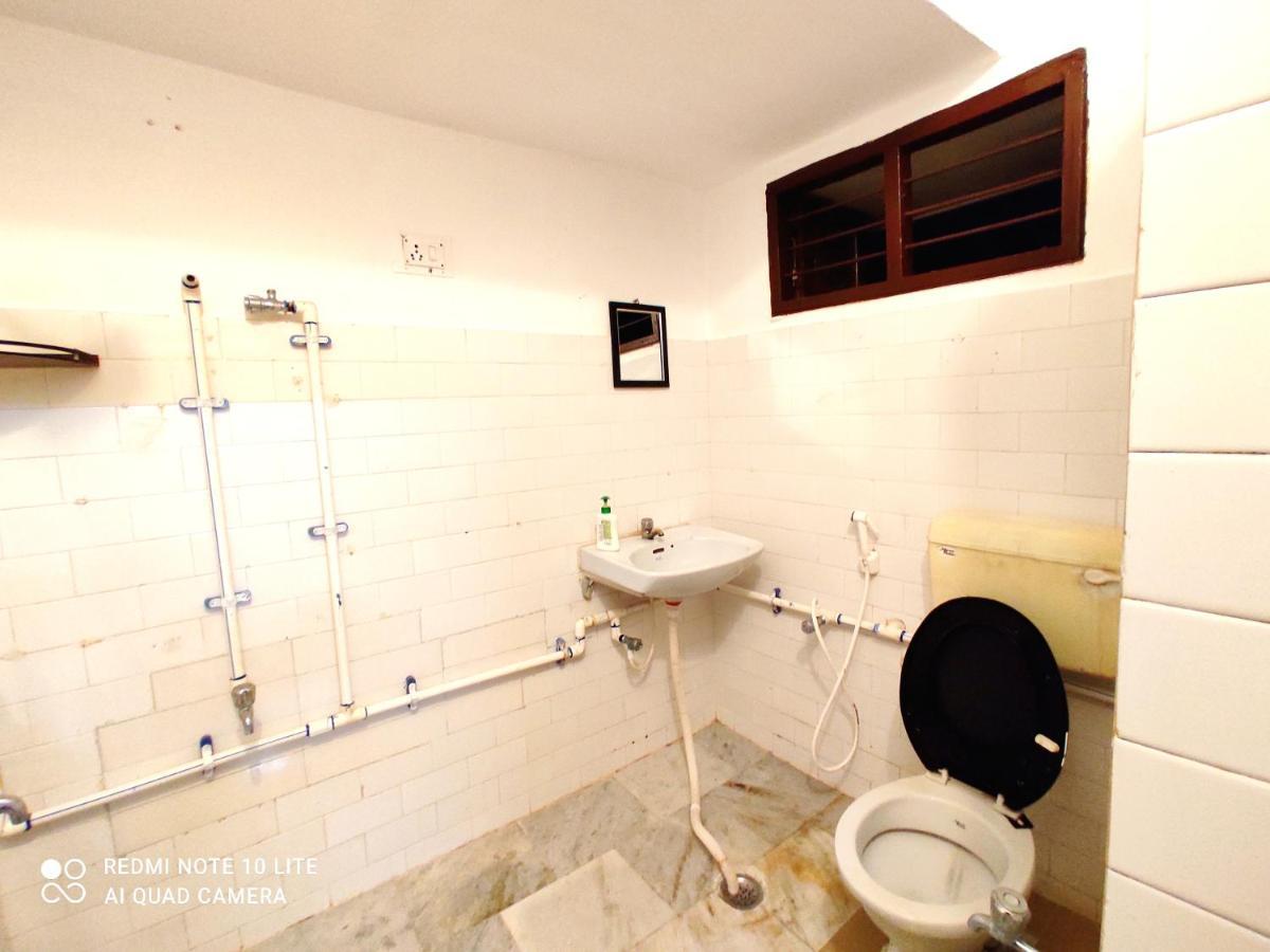 House Us Consulate Apollo Elliots Chennai