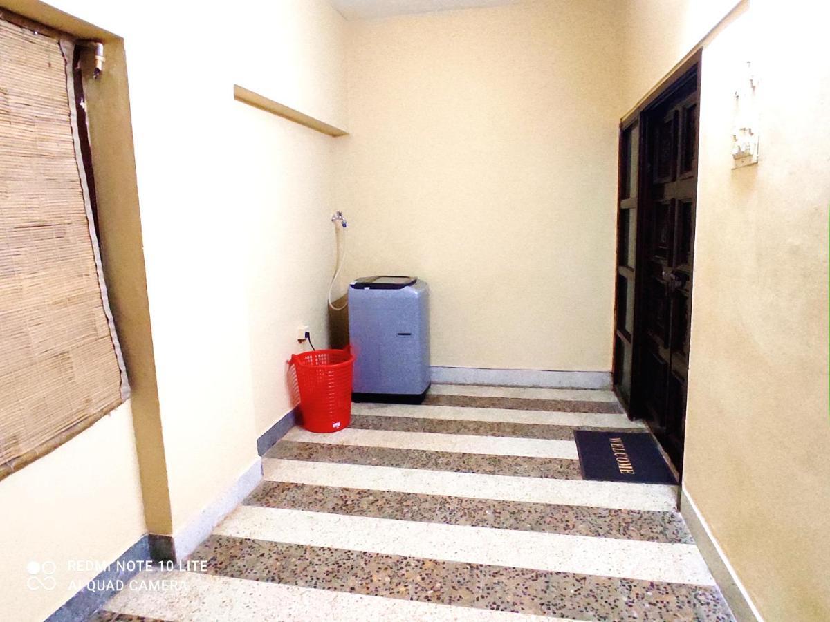 House Us Consulate Apollo Elliots Chennai